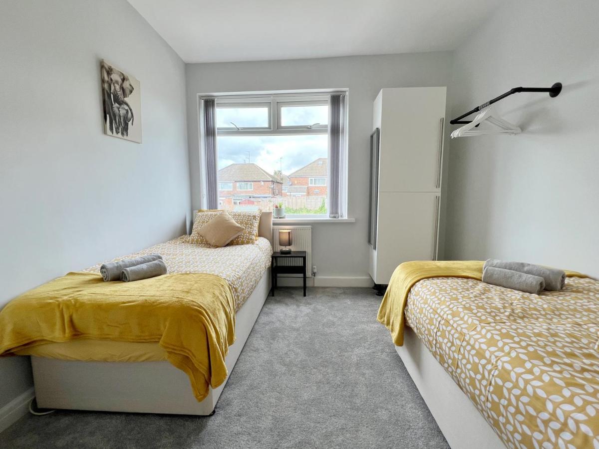 Cheerful 3 Bedroom Home With Netflix And Wi-Fi Міддлтон Екстер'єр фото